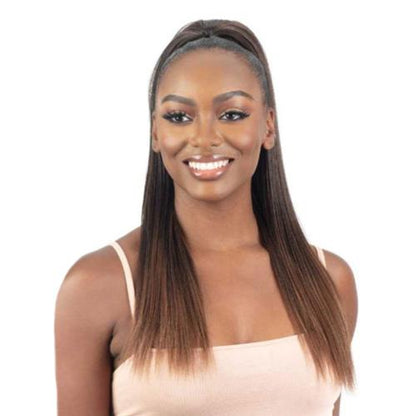 FreeTress Equal Drawstring Ponytail Lite Yaky Straight 24"